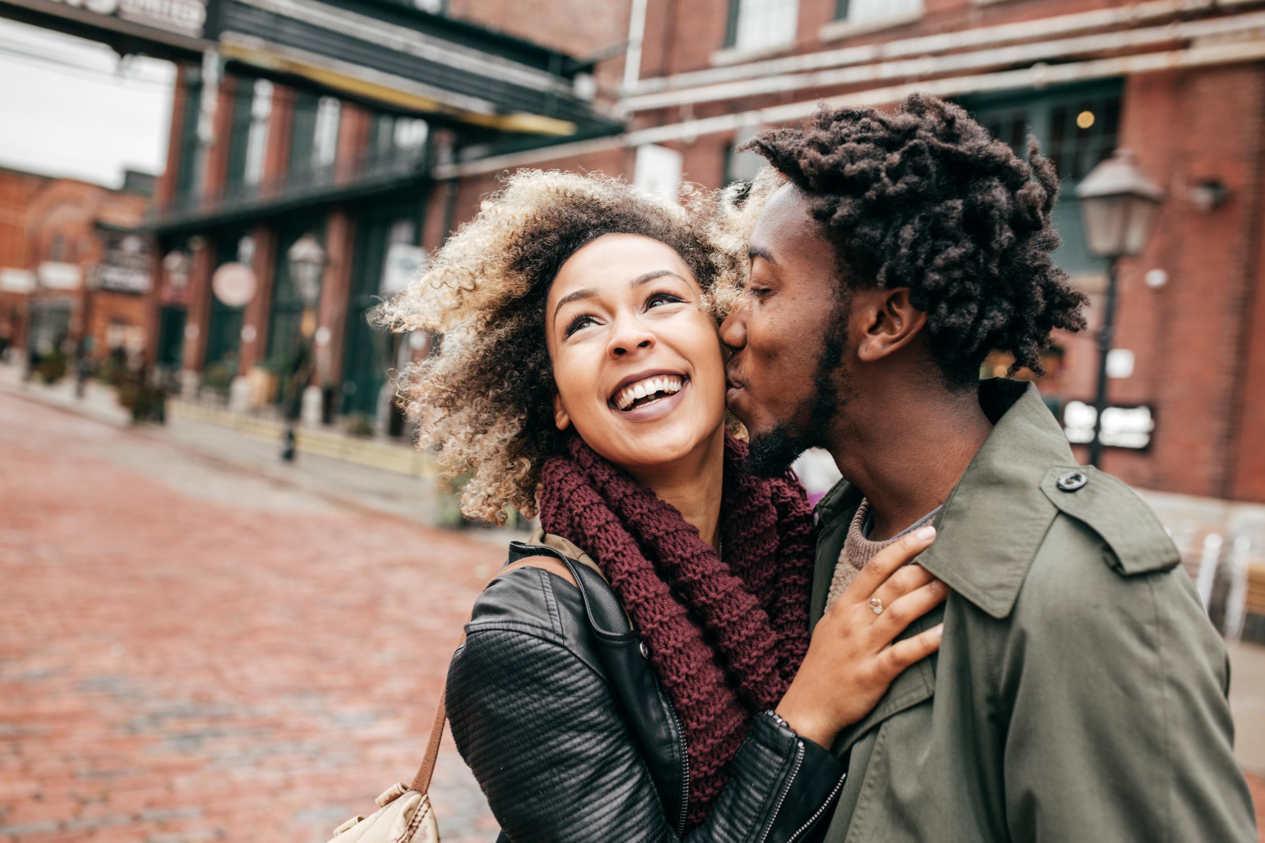10 Questions Happy Couples Are Constantly Asking One Another